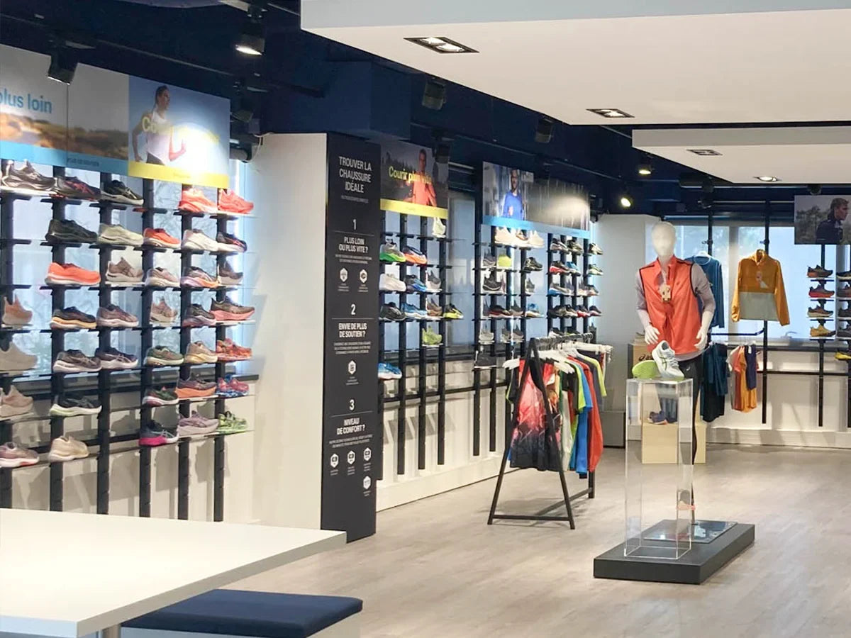 Showroom Asics