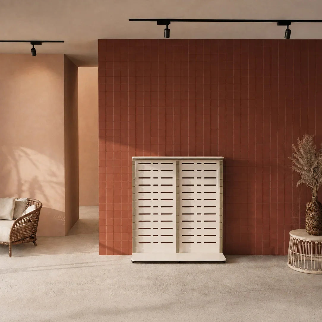 DISPLAYS & GONDOLES