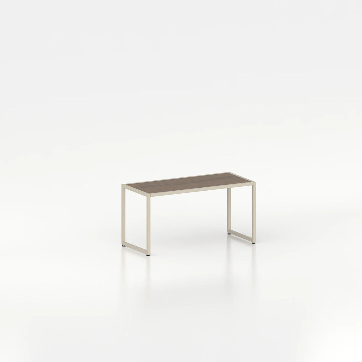Banc d'exposition d'agencement avec cadre en acier — plateau bois chêne foncé et structure coloris beige