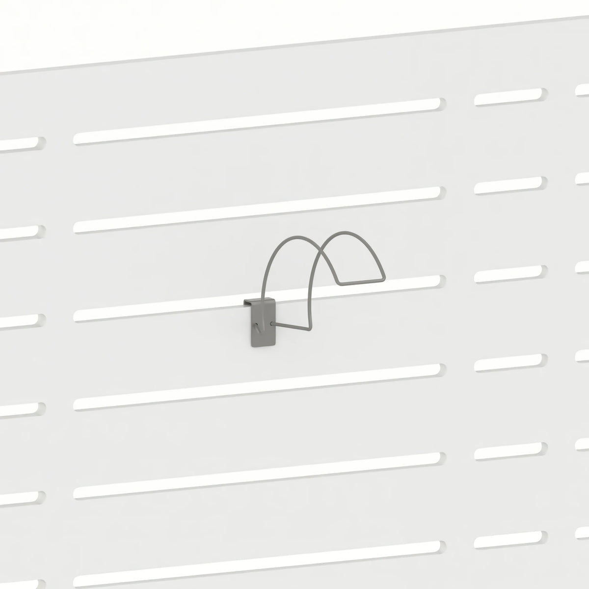 Support d'exposition pour casque de vélo (panneau Slatwall) — coloris gris